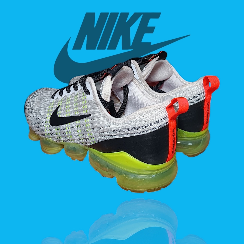 Nike Air Vapormax Flyknit 3 Athletic Shoes Size 6.5Y (Wmn's 8.5)